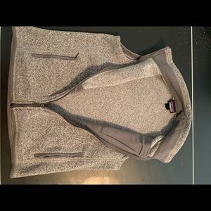 Men’s Large Patagonia Vest Grey